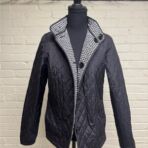 Talbots, Black and White patterned REVERSIBLE quilted Jacket, Size: S